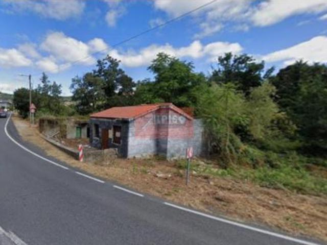 Casa en venta en Os Coiñás, Ourense