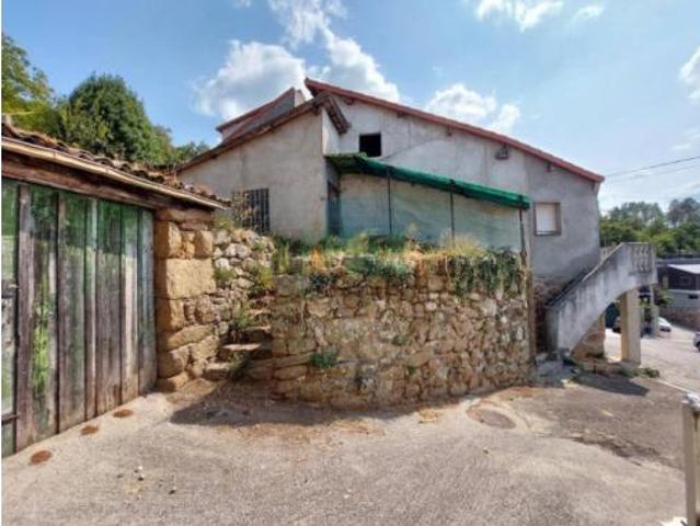 Casa en venta en Ourense, Galicia