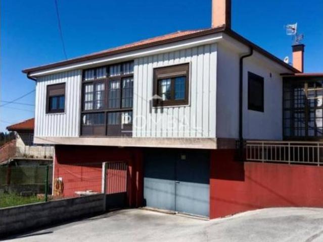 Casa en venta en Ourense, Galicia