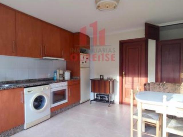 Casa en venta en Ourense, Galicia
