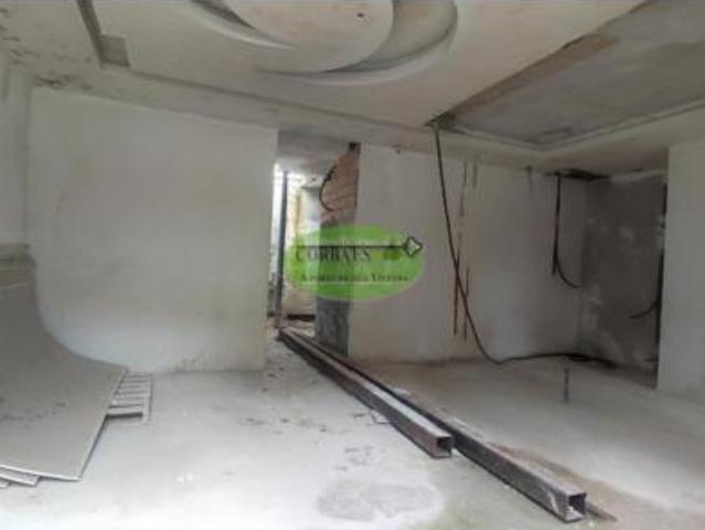 Casa en venta en As Lagoas, Ourense