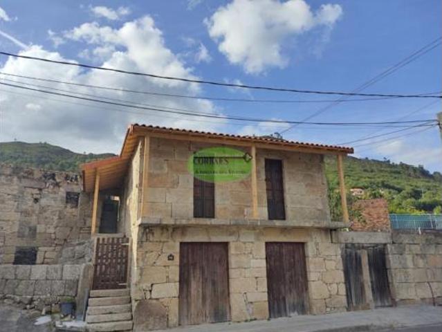 Casa en venta en Untes, Ourense