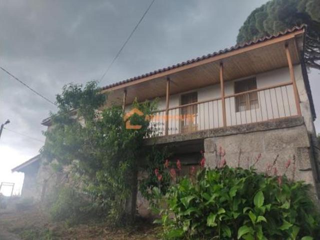 Casa en venta en Ourense, Galicia