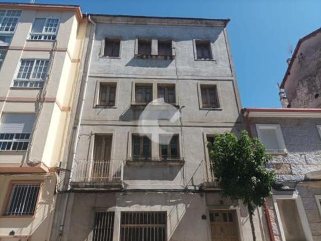 Casa en venta en O Vinteún, Ourense