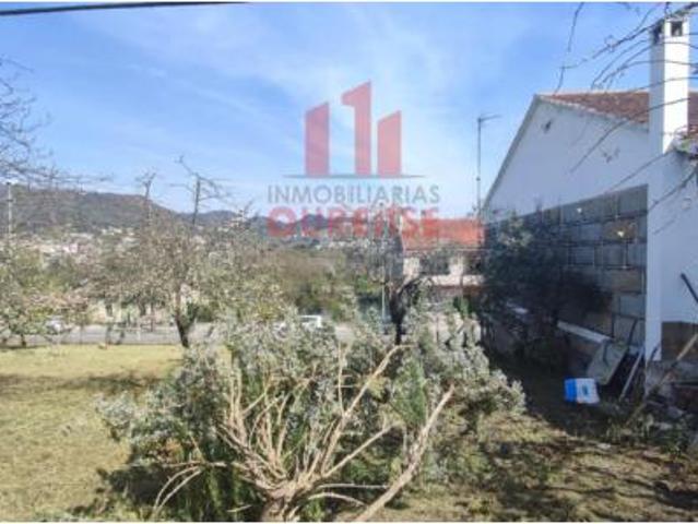 Casa en venta en Ourense, Galicia