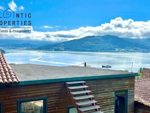 Casa en venta en Outes, Noia