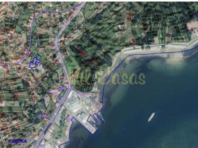 Casa en venta en Outes, Noia