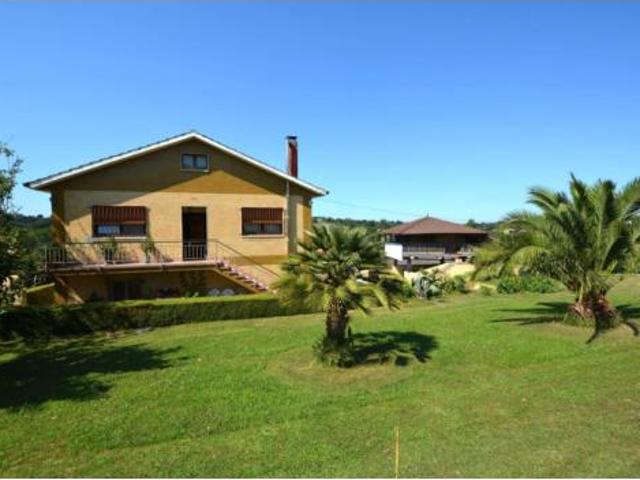 Casa en venta en Oviedo, Asturias