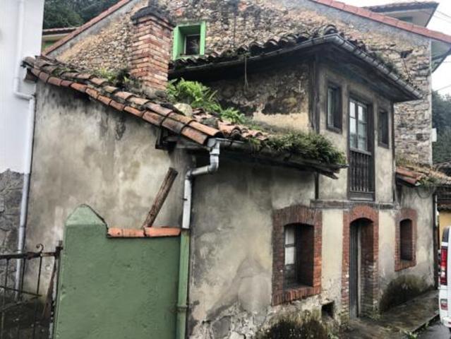 Casa en venta en Oviedo, Asturias