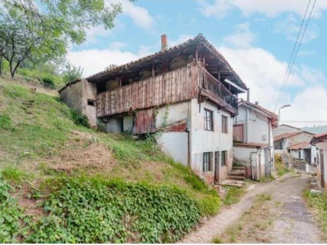 Casa en venta en Oviedo, Asturias