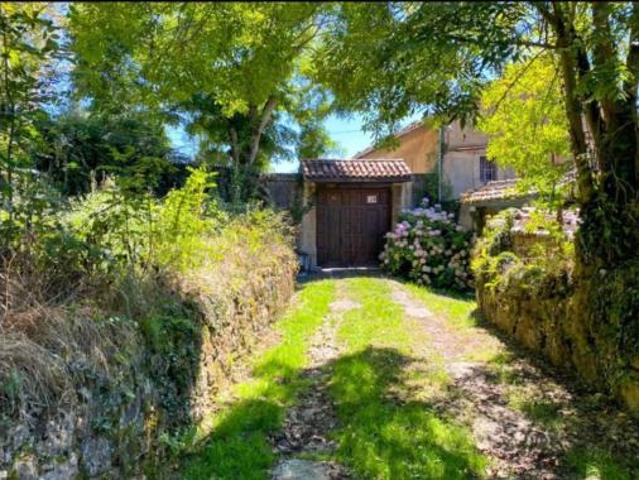 Casa en venta en Llatores, Oviedo