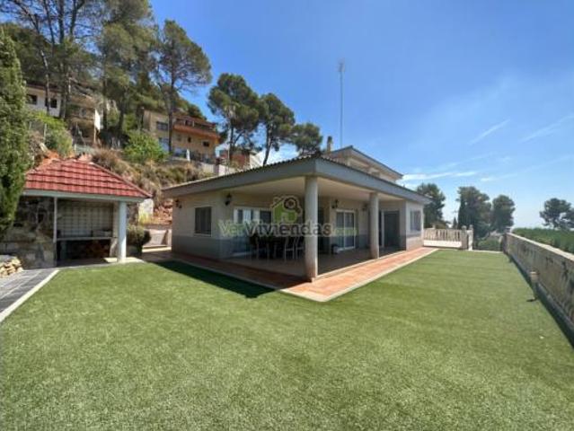 Casa en venta en Fontpineda, Baix Llobregat