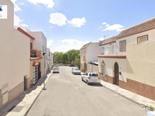 Casa en venta en Paradas, Andalucía