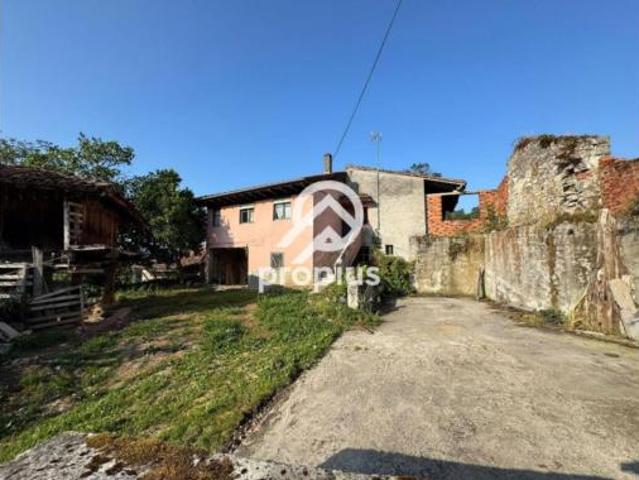 Casa en venta en Parres, Asturias