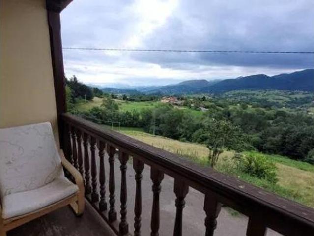 Casa en venta en Parres, Asturias