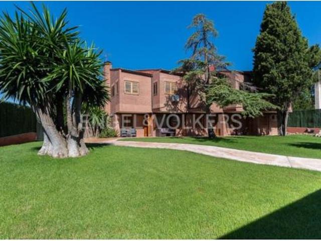 Casa en venta en Paterna, Valencia