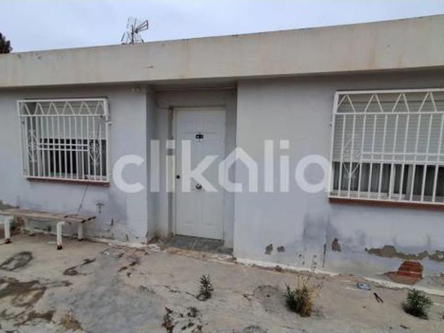 Casa en venta en Pedralba, La Serranía