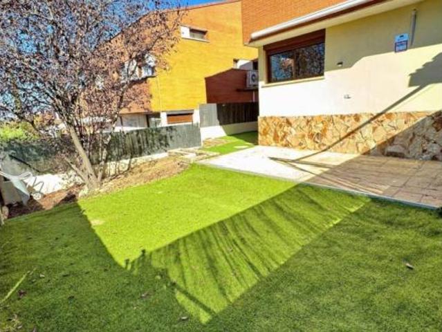 Casa en venta en Pedrezuela, Madrid