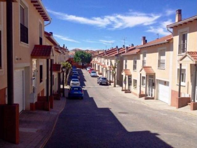 Casa en venta en Pedrezuela, Madrid