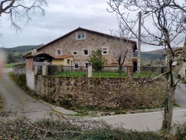 Casa en venta en Penagos, Cantabria