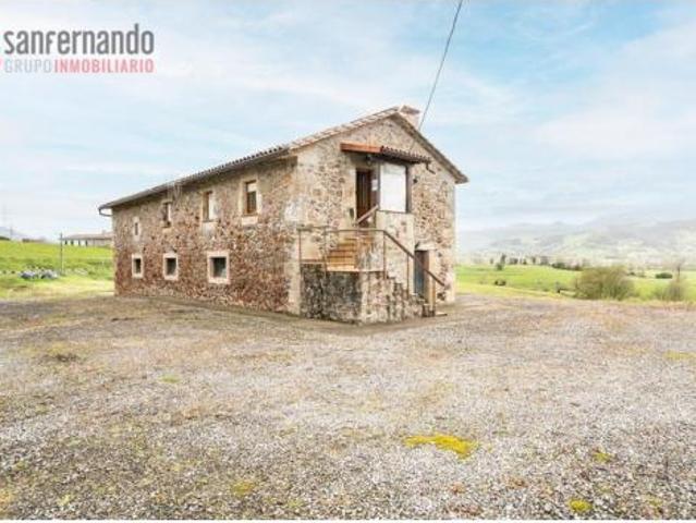 Casa en venta en Sobarzo, Penagos