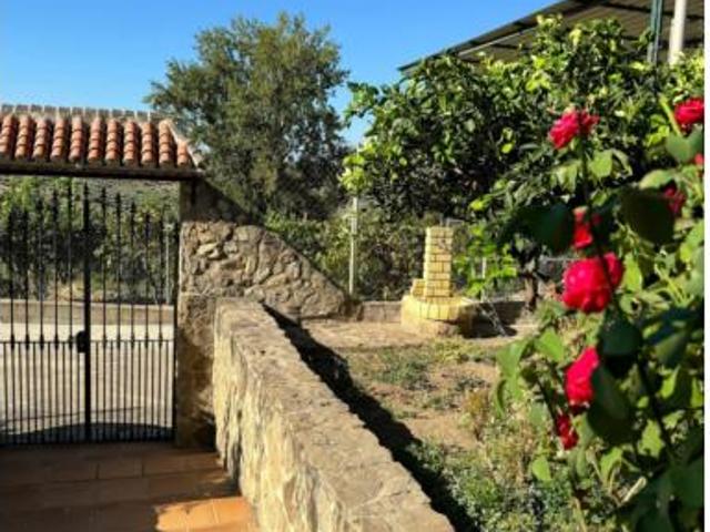 Casa en venta en Baños de Vilo, La Axarquía
