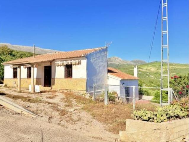 Casa en venta en Mondrón, La Axarquía
