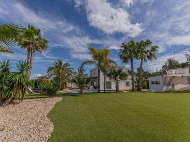 Casa en venta en el Vinalopó Mitjà / El Vinalopó Medio, Valencia