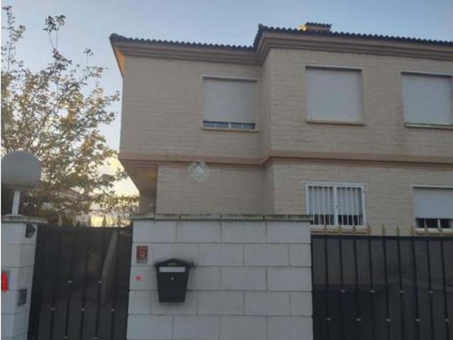 Casa en venta en Urbanització Lloma Badá, el Vinalopó Mitjà / El Vinalopó Medio