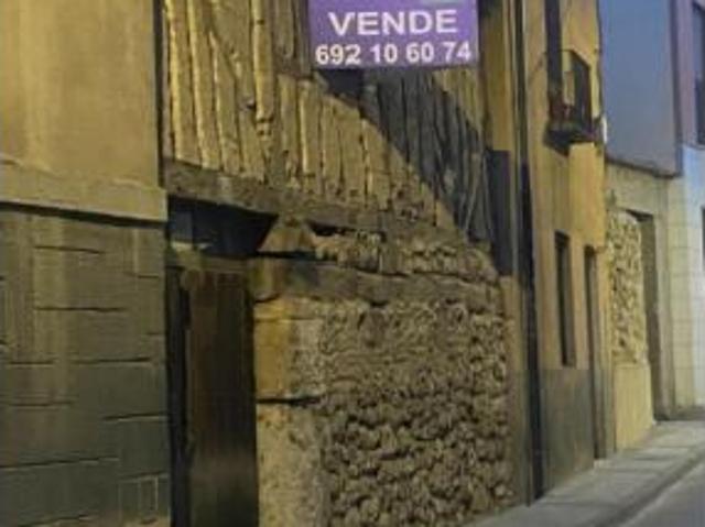 Casa en venta en Peñafiel, Castilla y León