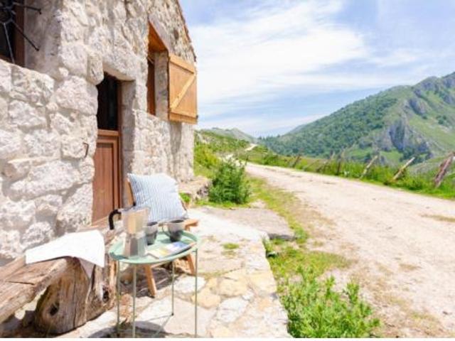 Casa en venta en Peñamellera Alta, Asturias