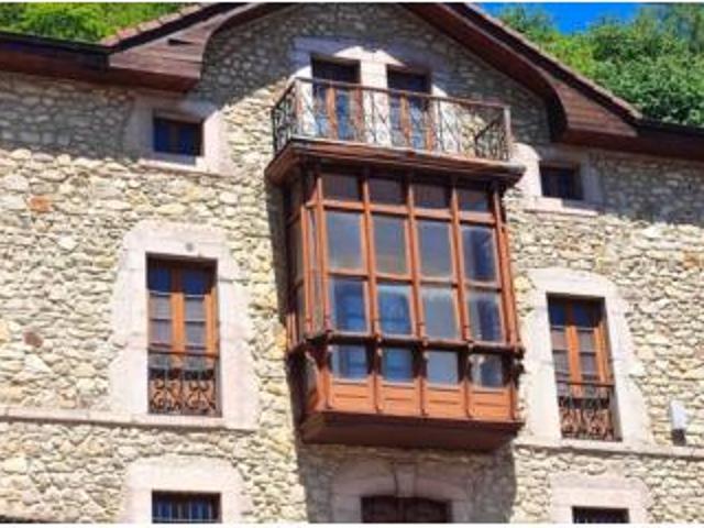 Casa en venta en Peñamellera Alta, Asturias