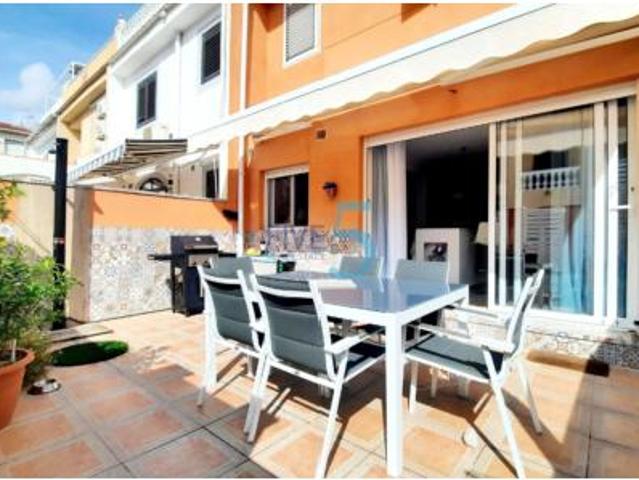 Casa en venta en Mil Palmeras, el Baix Segura / La Vega Baja