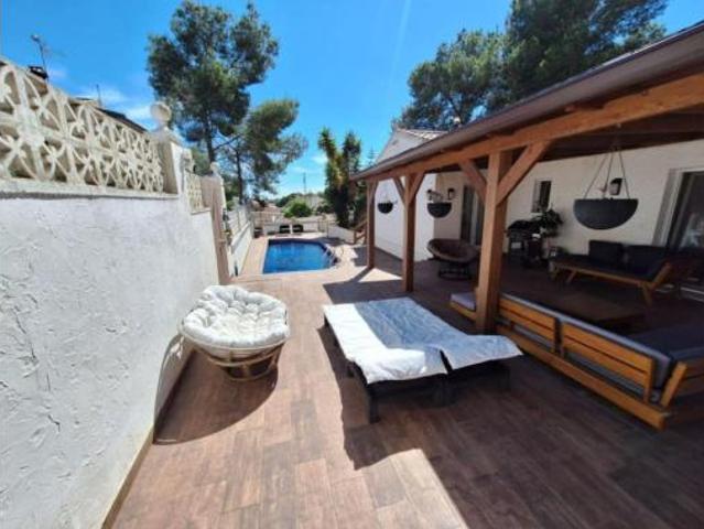 Casa en venta en Pinar de Campoverde, el Baix Segura / La Vega Baja