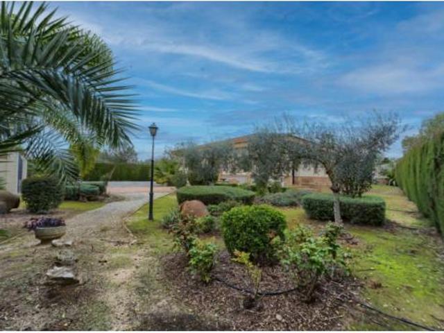 Casa en venta en Pilas, Andalucía