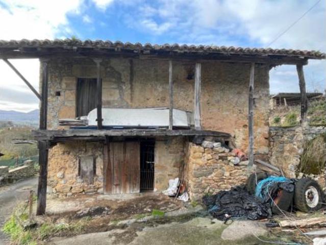 Casa en venta en Triana, Piloña