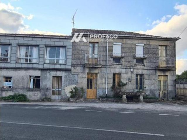 Casa en venta en O Carballiño, Galicia