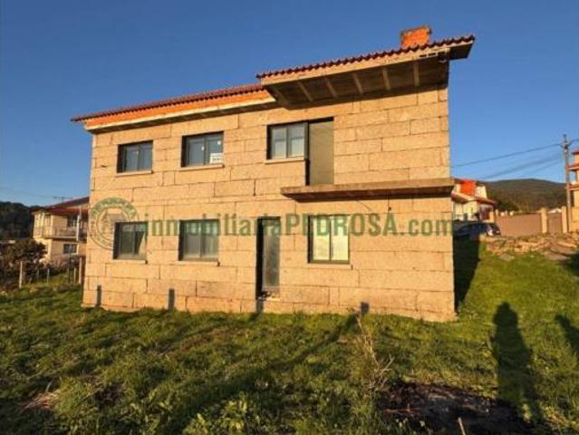 Casa en venta en Poio