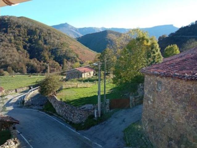Casa en venta en Polaciones, Cantabria
