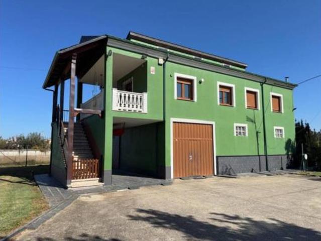 Casa en venta en Fuentesnuevas, El Bierzo