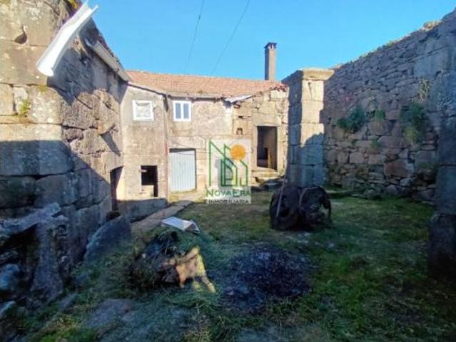 Casa en venta en Ponte Caldelas, Pontevedra
