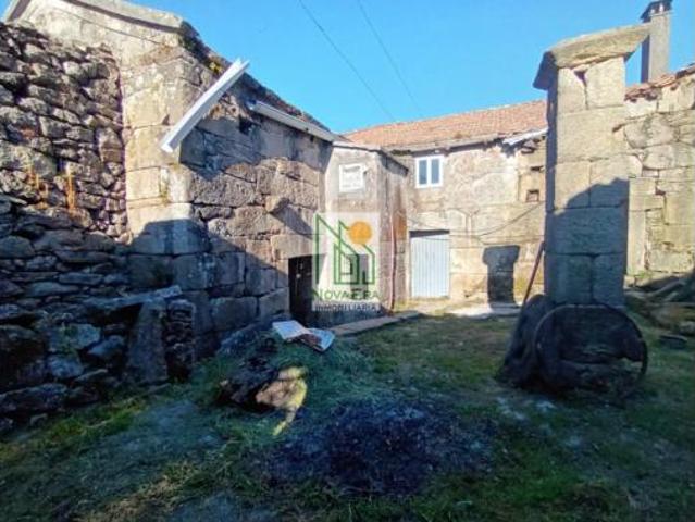 Casa en venta en Ponte Caldelas, Pontevedra