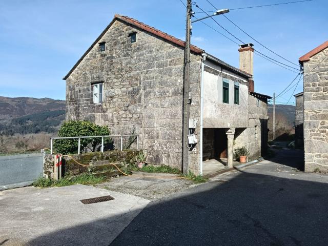 Casa en venta en Cerdedo Cotobade, Pontevedra