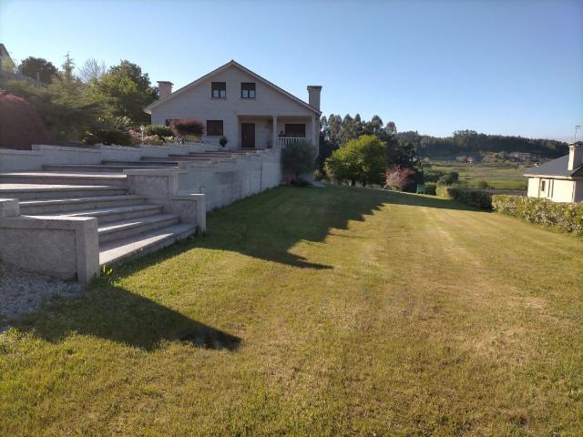 Casa en venta en Barro, Barru