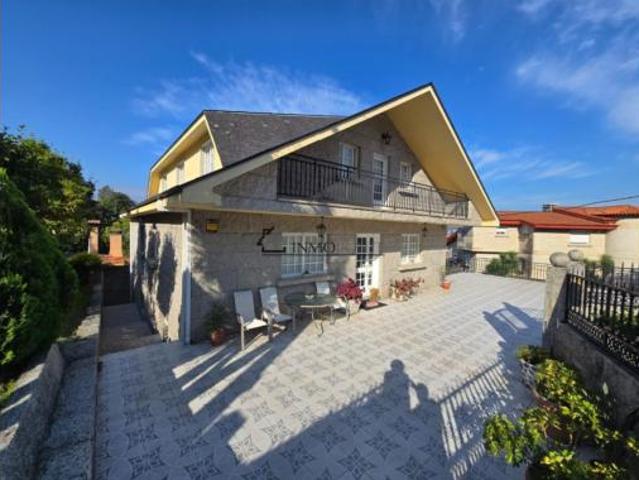 Casa en venta en Mourente, Pontevedra