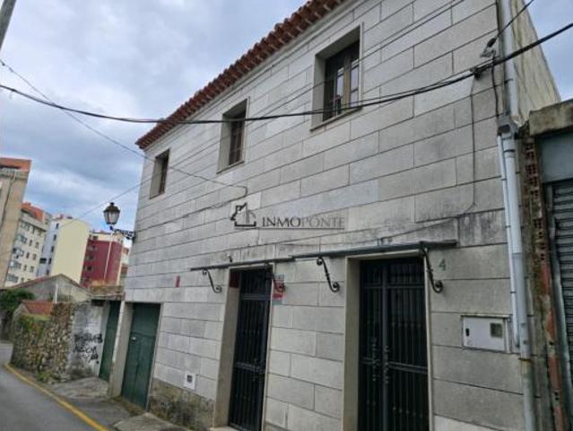 Casa en venta en A Moureira, Pontevedra