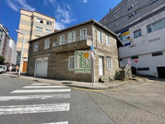 Casa en venta en A Moureira, Pontevedra