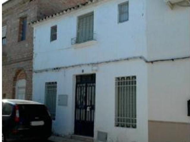 Casa en venta en Porcuna, Andalucía
