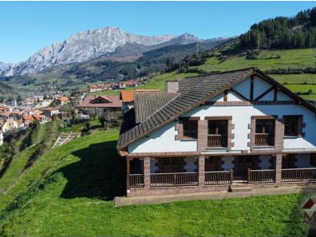 Casa en venta en Potes, Cantabria
