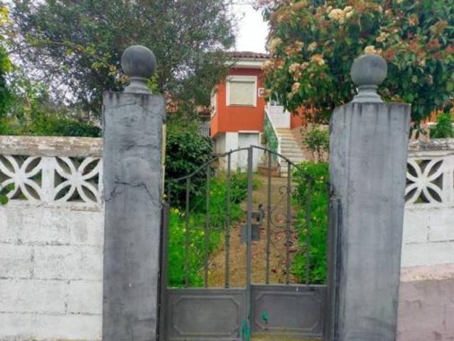 Casa en venta en Agones, Pravia